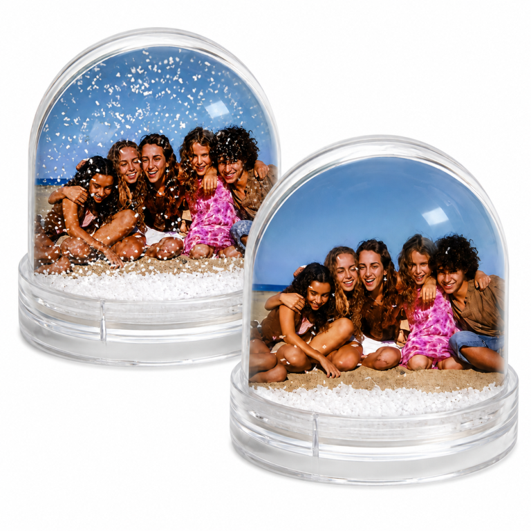 Personalised photo snow globe
